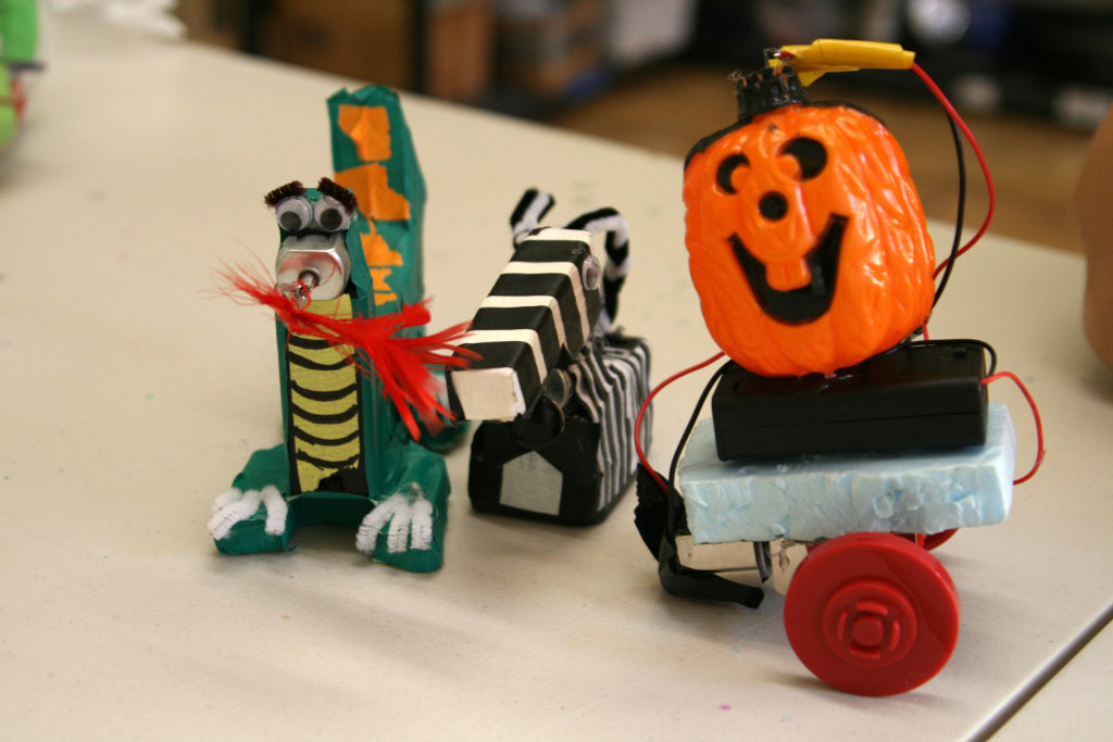 Some model creations of basic robots, at the Brooklyn Robot Foundry