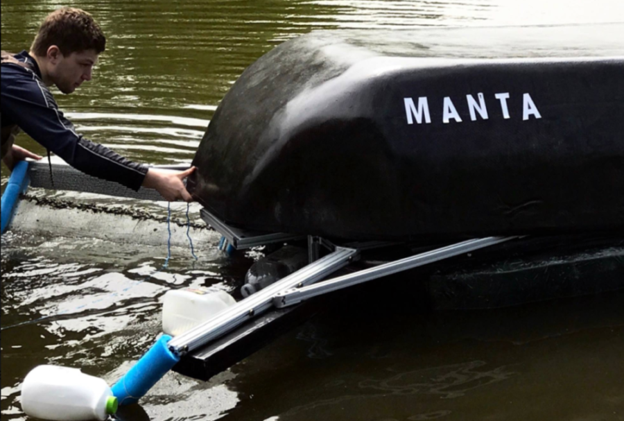 MANTA gobbling up some trash.