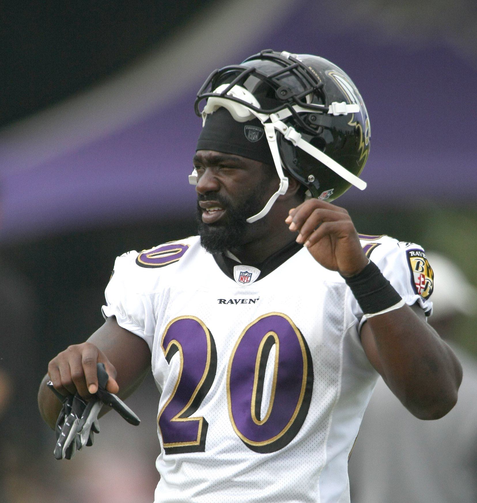 Ed Reed at Ravens Training Camp, 2009.