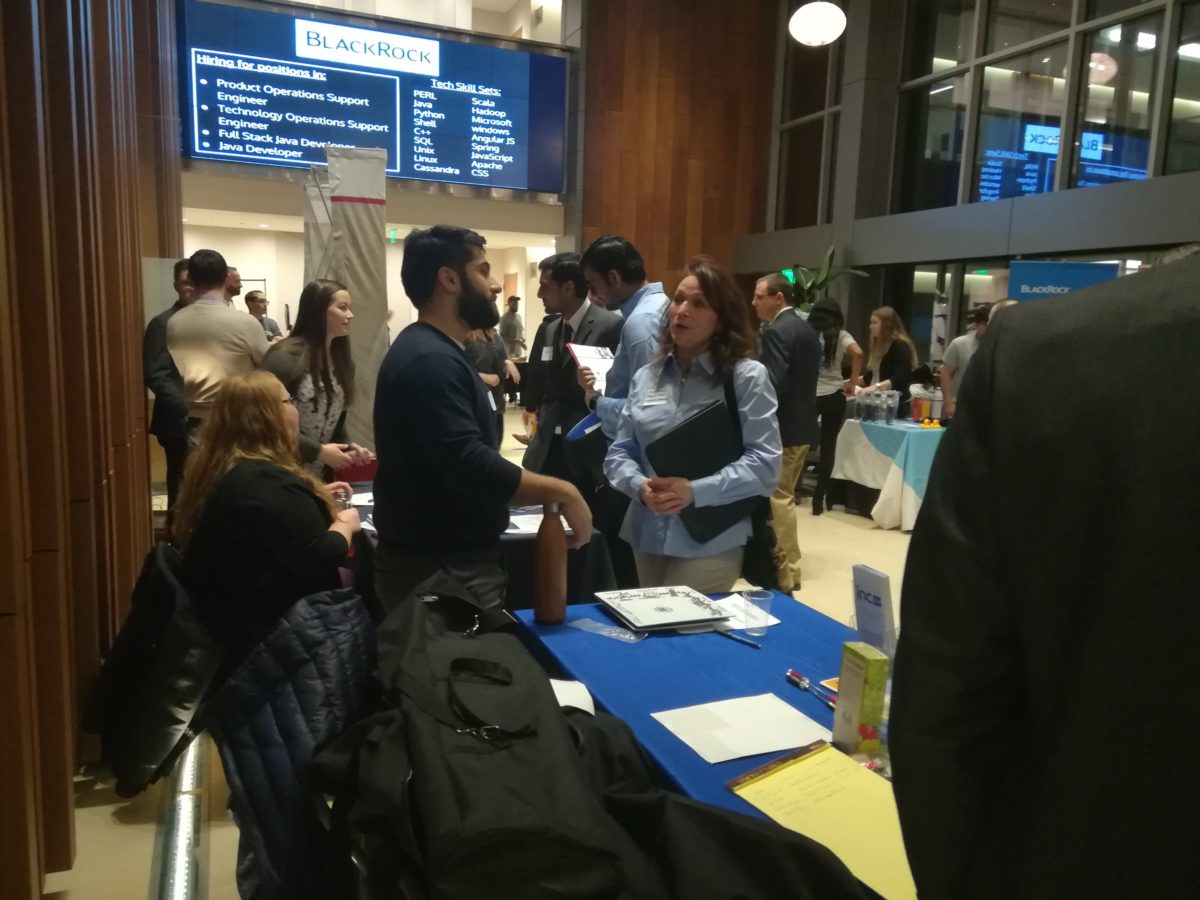 Attendees mingle at Technical.ly's NET/WORK Delaware 2018.