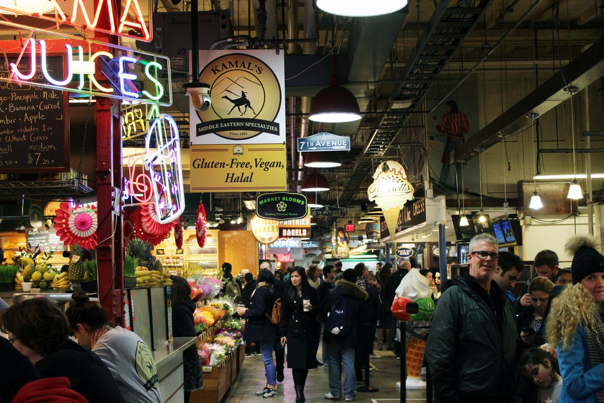 A look inside a crowded hallway inside Reading Terminal Market.