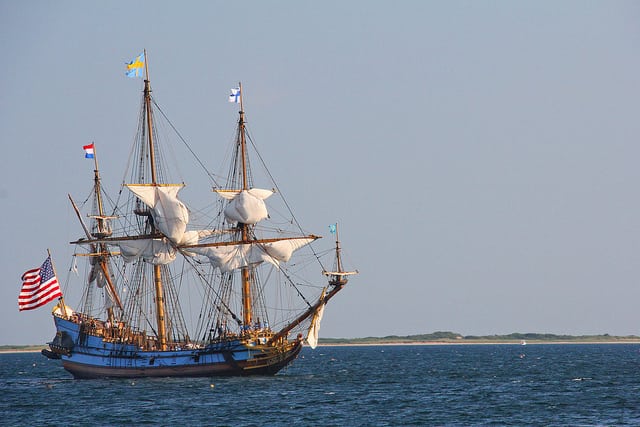 Tall ship Kalmar Nyckel on the open seas.