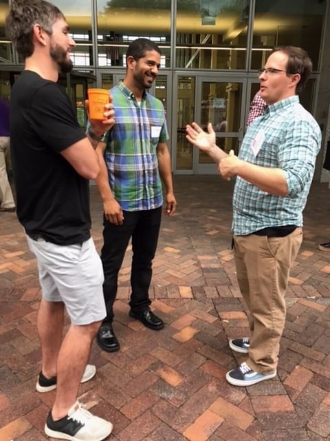 Networkers networking at Super Meetup 2017.