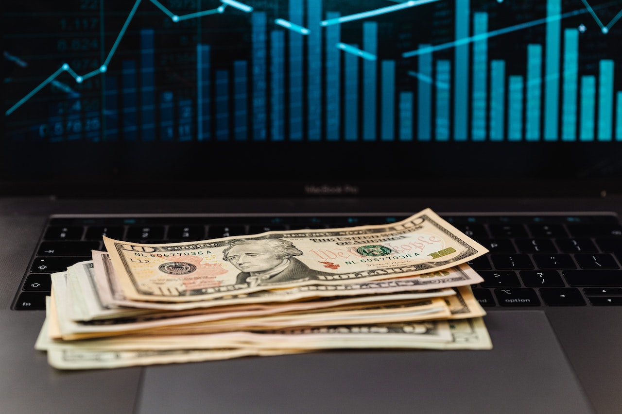 How do I get cash out of my startup? Founder secondaries in a nutshell