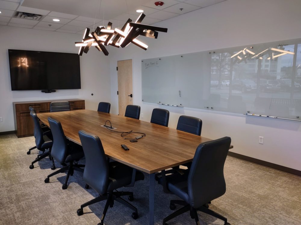 Carvertise meeting room.