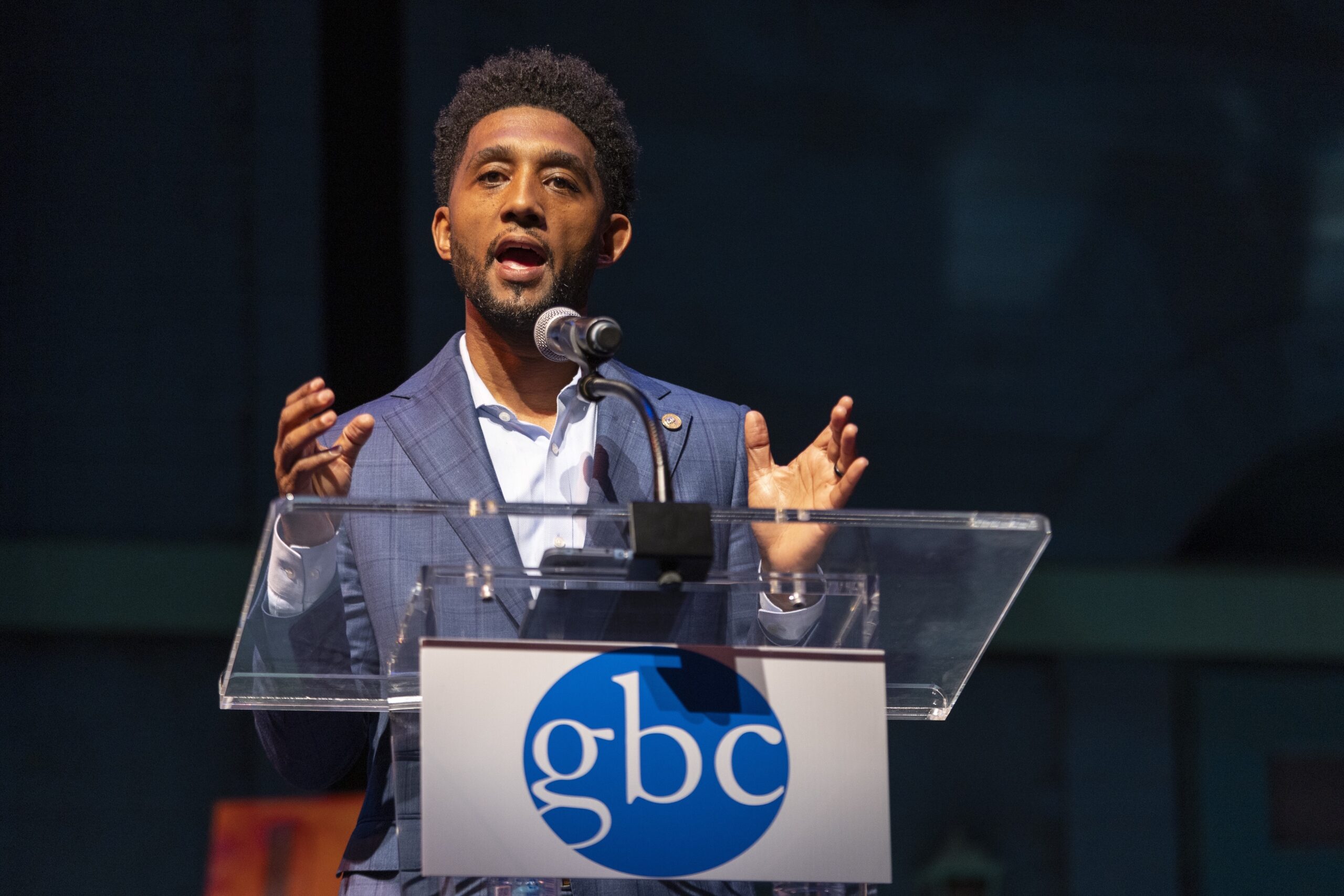 Baltimore data center moratorium signed by Mayor Brandon Scott