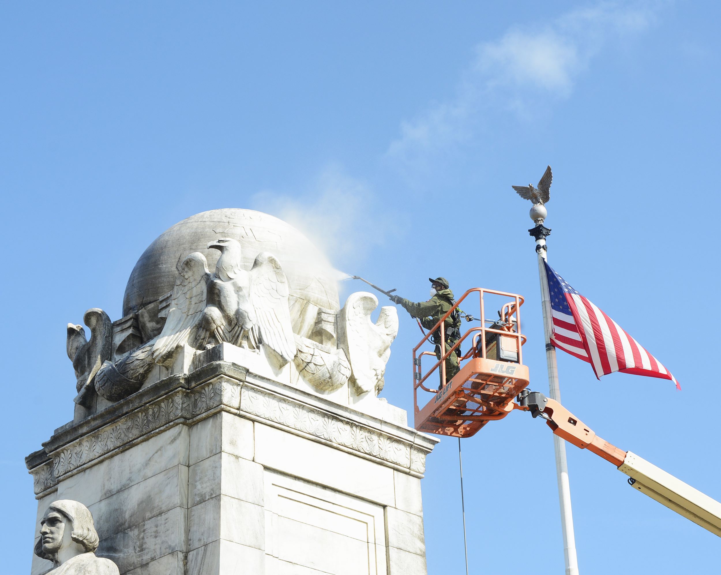 DC weekly roundup: Trump’s Metro Police takeover; billion-dollar Pentagon contracts; a robot cop in Montgomery County