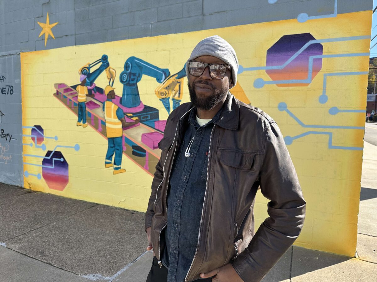 Pittsburgh mural unveiling balances tech, art and community