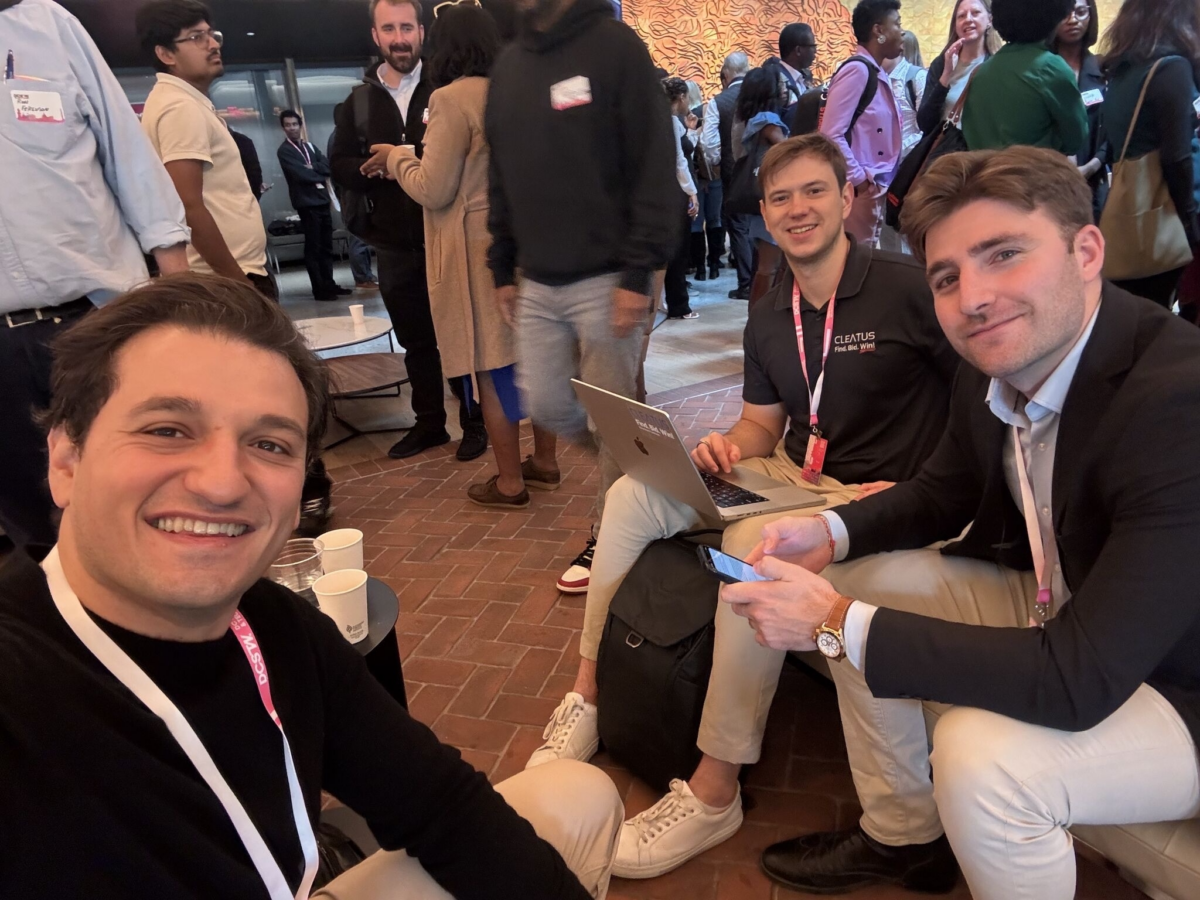$4M seed for Arlington startup building ‘AI operating system’ for government contracting