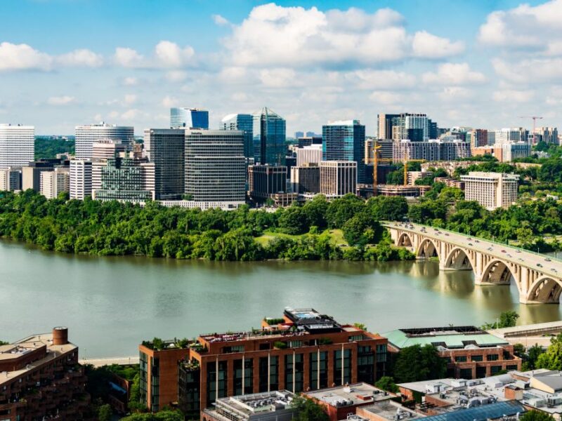 8 mid-size cities that could make great landing spots for immigrant entrepreneurs
